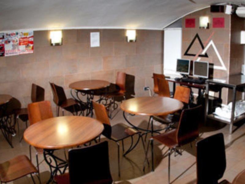 Be Ramblas Guest House Барселона Экстерьер фото